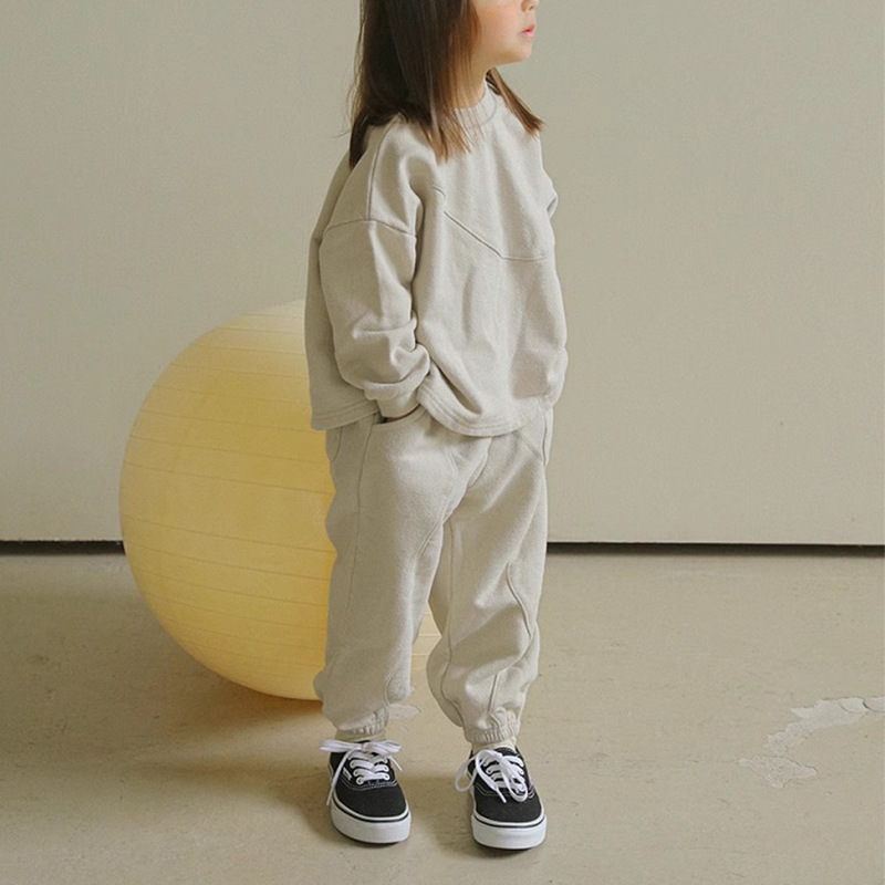 Running Gear For Kids - 子供用フリーススウェットシャツとパンツ,厚手のスポーツセット,カジュアルなベルベットの衣装,男の子と女の子,冬,2個,2022