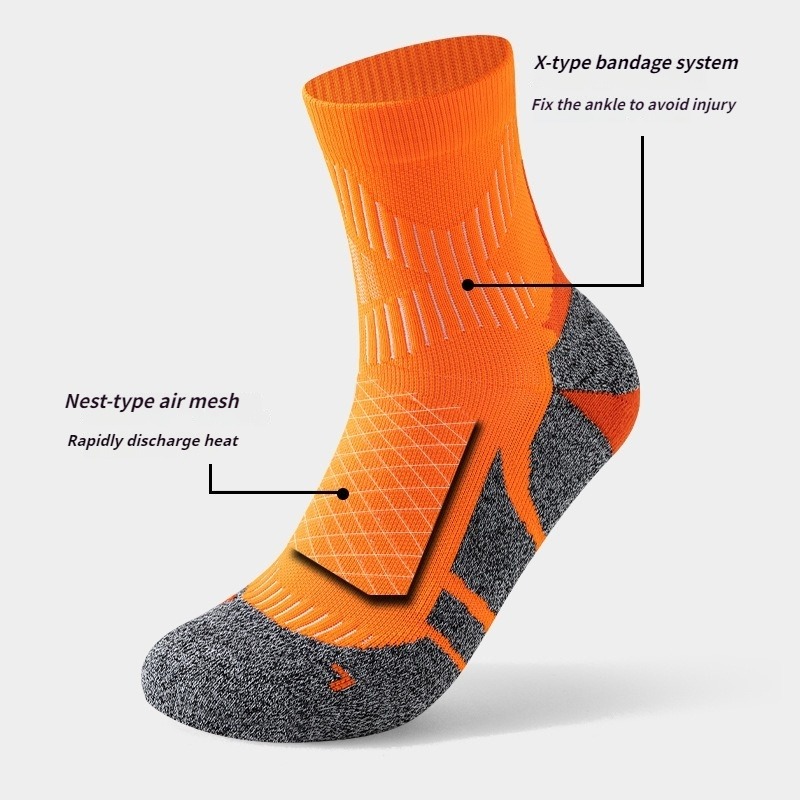スポーツソックス 吸湿発散性 プロフェッショナル マラソン  - Anti Blister Sock のレビューと価格
