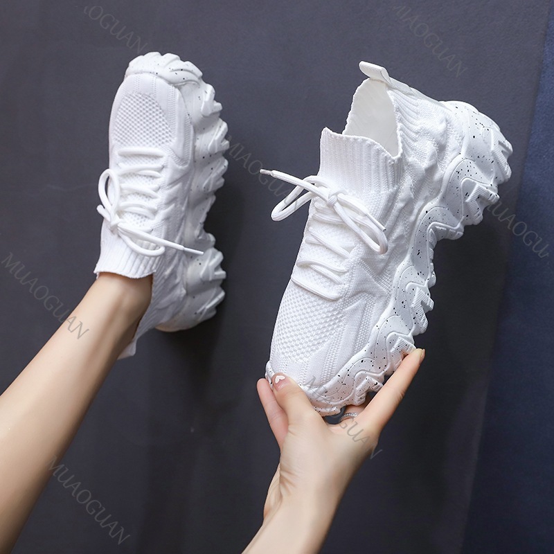 女性分厚いスニーカー通気性ニット厚底滑り止めスリッポンローフ - Running Gear Woman のレビューと価格